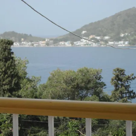 Appartement Tatsis Massouri