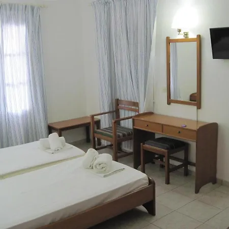 Tatsis * מאסורי